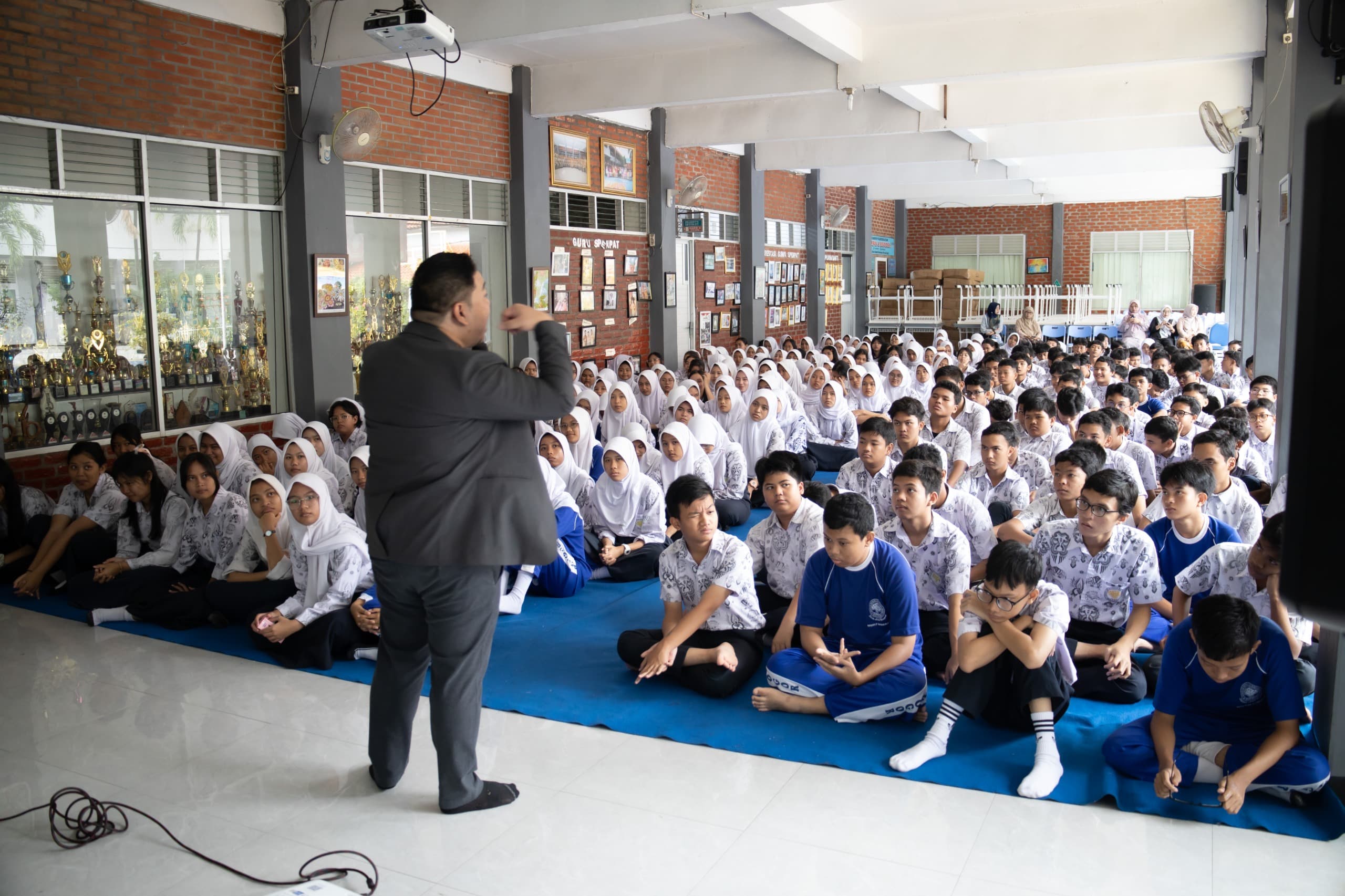 Training Karakter MCKUADRAT - Sesi 7